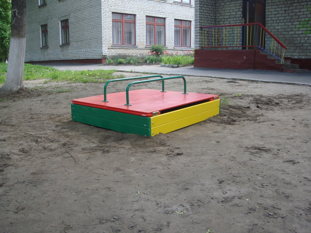 Песочница с крышкой ИО 5.01.11-04 - купить в Казахстанe - детские и спортивные площадки СКИФ ПРО